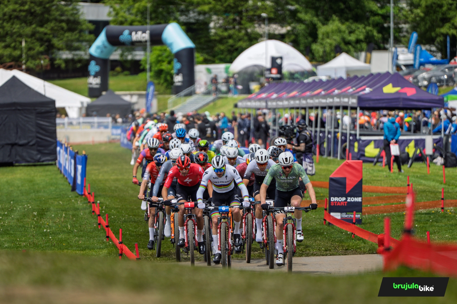 Chris Blevins came from behind to win the impossible and Puck Pieterse dominated to win the Nove Mesto World Cup