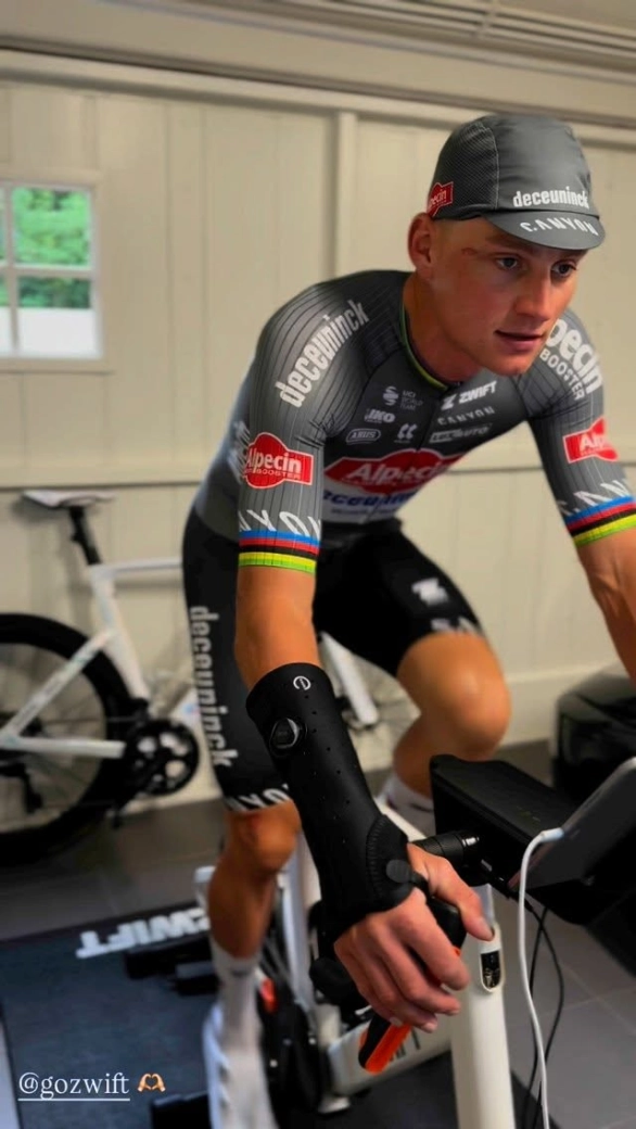 Van der Poel is already training and dispelling the worst rumors