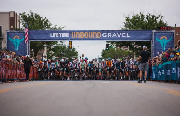 Unbound Gravel 2025: how to watch for free, schedules and favorites