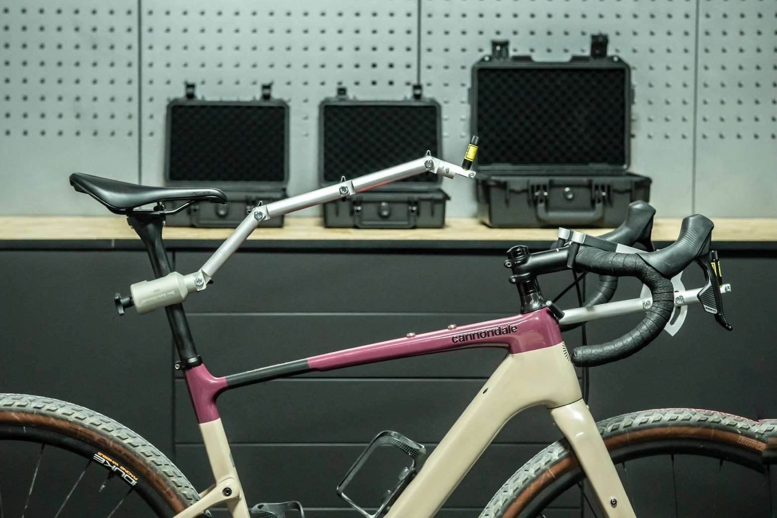 We tested the KAS Tool Gabelknecht FAT: laser precision to align your power