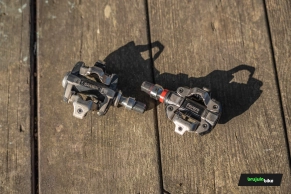 Test and review of pedals with power meter for MTB: Favero Assioma Pro MX-2 vs Garmin Rally XC200