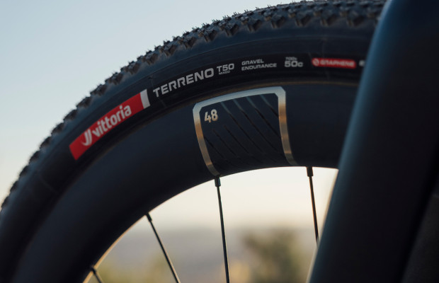 Nuevas ruedas Miche Graff Aero 4 para gravel: desarrolladas solo para ir rápido