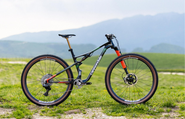 La nueva Scalpel LAB71 CFR Replica te da la posibilidad de comprar una bici idéntica a la de la Copa del Mundo con Shimano XTR Di2