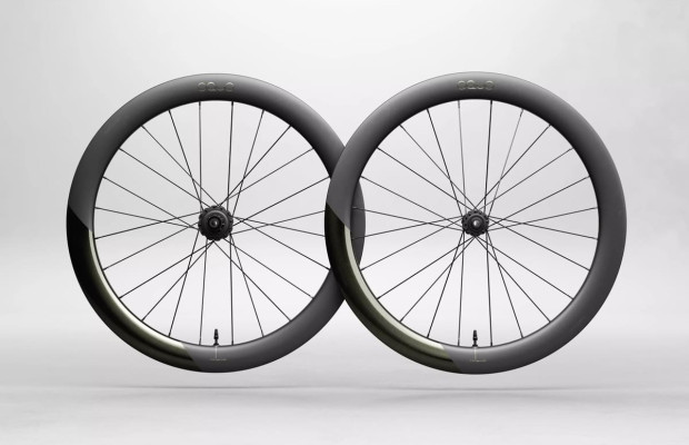 Oquou chega à estrada com uma gama completa em carbono e alumínio