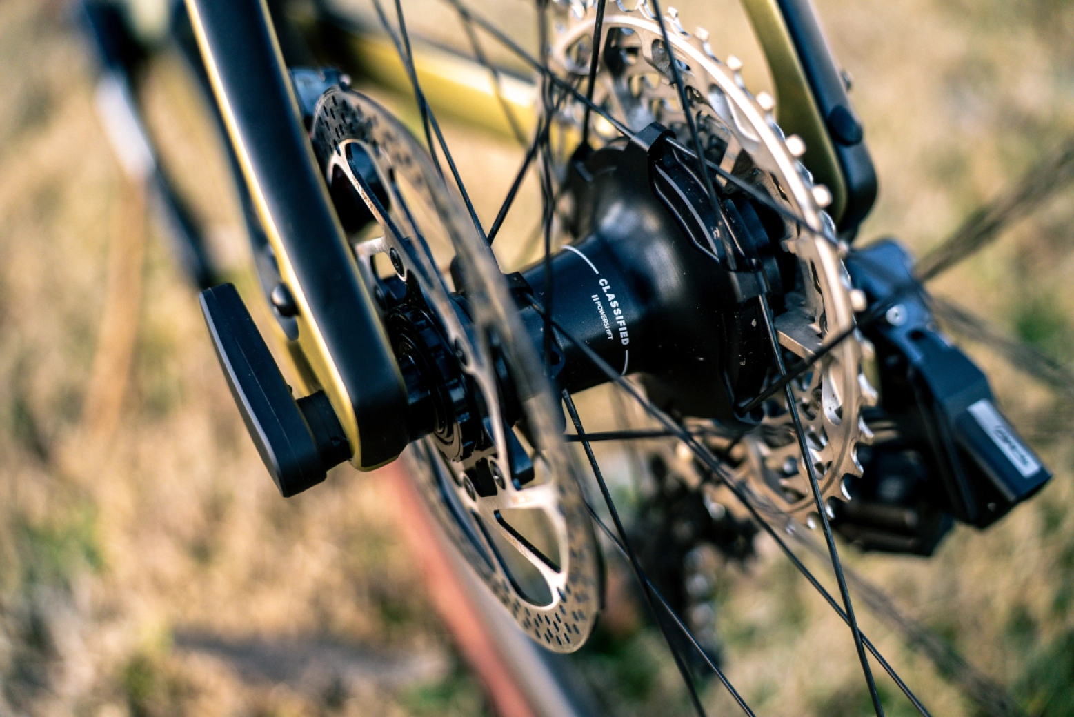 TRP and Classified present the group Vistar//Powershift