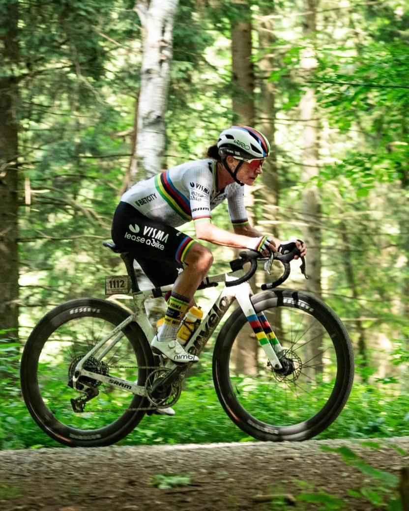 The next Cervélo gravel racing bike has been caught, with which Marianne Vos is already winning