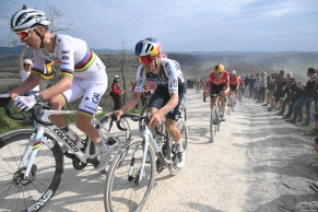 Pidcock aims for the Gravel World Championship and confirms his presence in La Vuelta