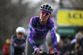 Joao Almeida seeks to extend his winning streak in the Tour de Suisse