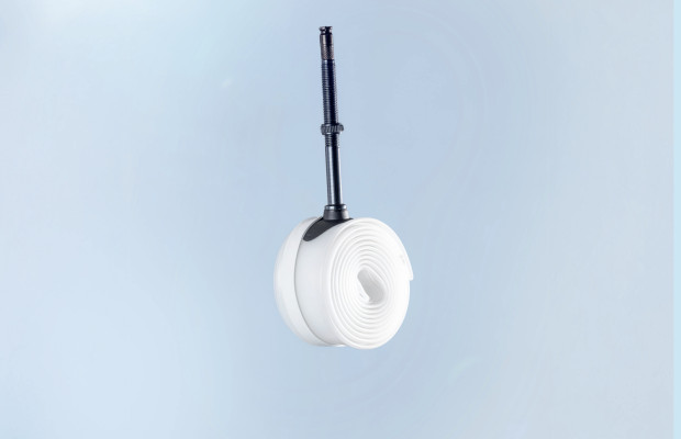 New Aerothan Tube with aluminum valve, Clik system, and recycled materials