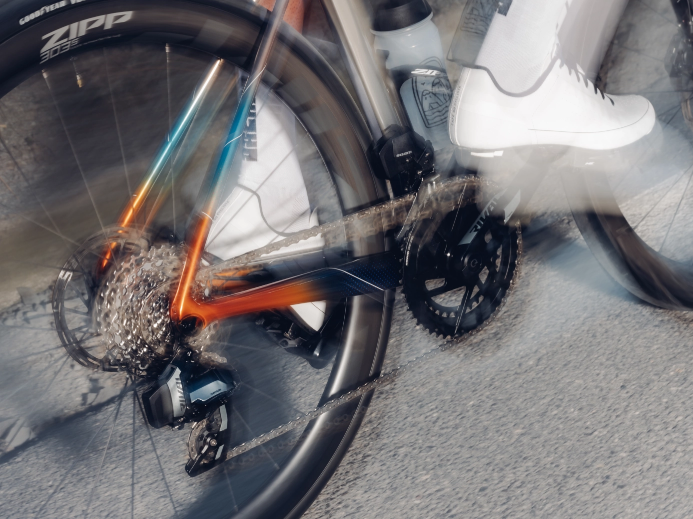 Novos SRAM Rival AXS e Rival XPLR AXS: desempenho premium para todos