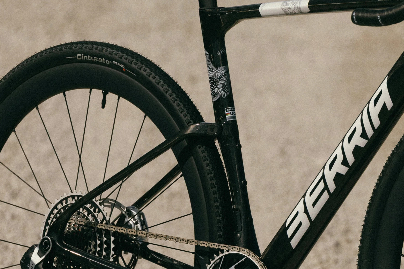 New Naii: stiffness and performance for Fast Gravel