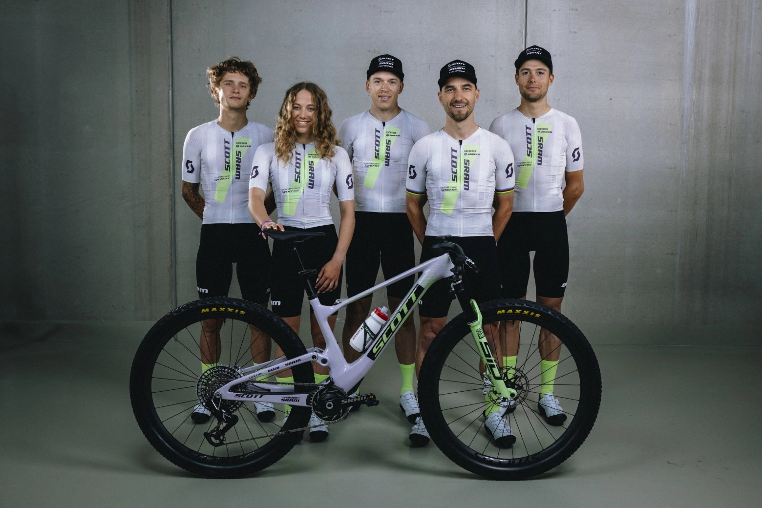 El SCOTT SRAM estrena estética: "Cuando te ves rápido, vas más rápido”