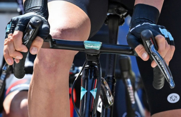 Milhares de assinaturas coletadas contra as novas regras de guidão da UCI
