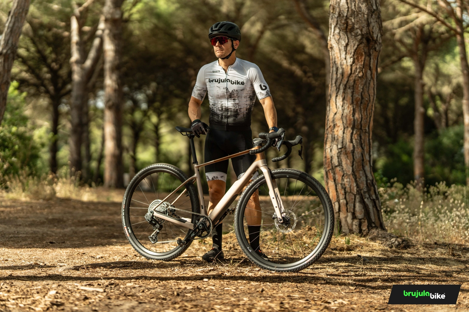 Probamos la nueva Orbea Terra 202: más cómoda y dócil, ideal para pasar muchas horas sobre ella