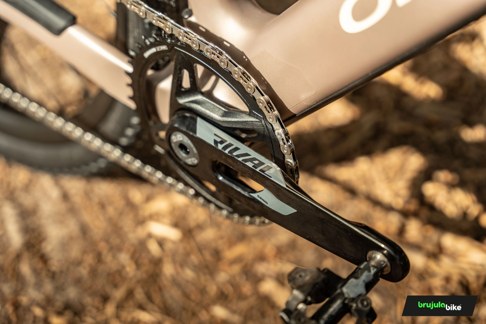 Probamos la nueva Orbea Terra 202: más cómoda y dócil, ideal para pasar muchas horas sobre ella