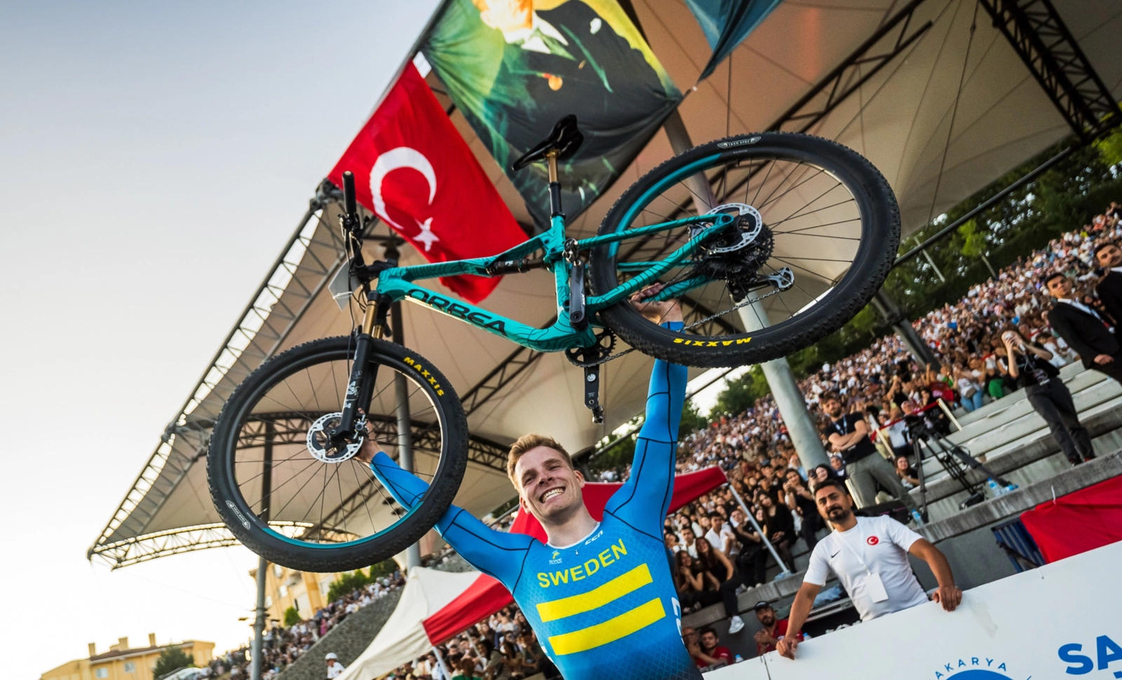 La Orbea Oiz se proclama Campeona del Mundo en la modalidad donde reinan las rígidas