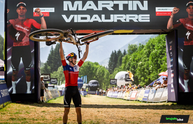 Martin Vidaurre hace historia en Val di Sole con la primera victoria élite para Chile en la Copa del Mundo XCO