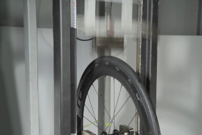 Specialized turns the wheel design around in their new Roval Rapide
