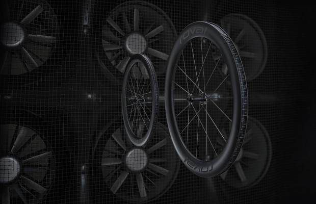 A Specialized dá a volta no design de rodas em suas novas Roval Rapide
