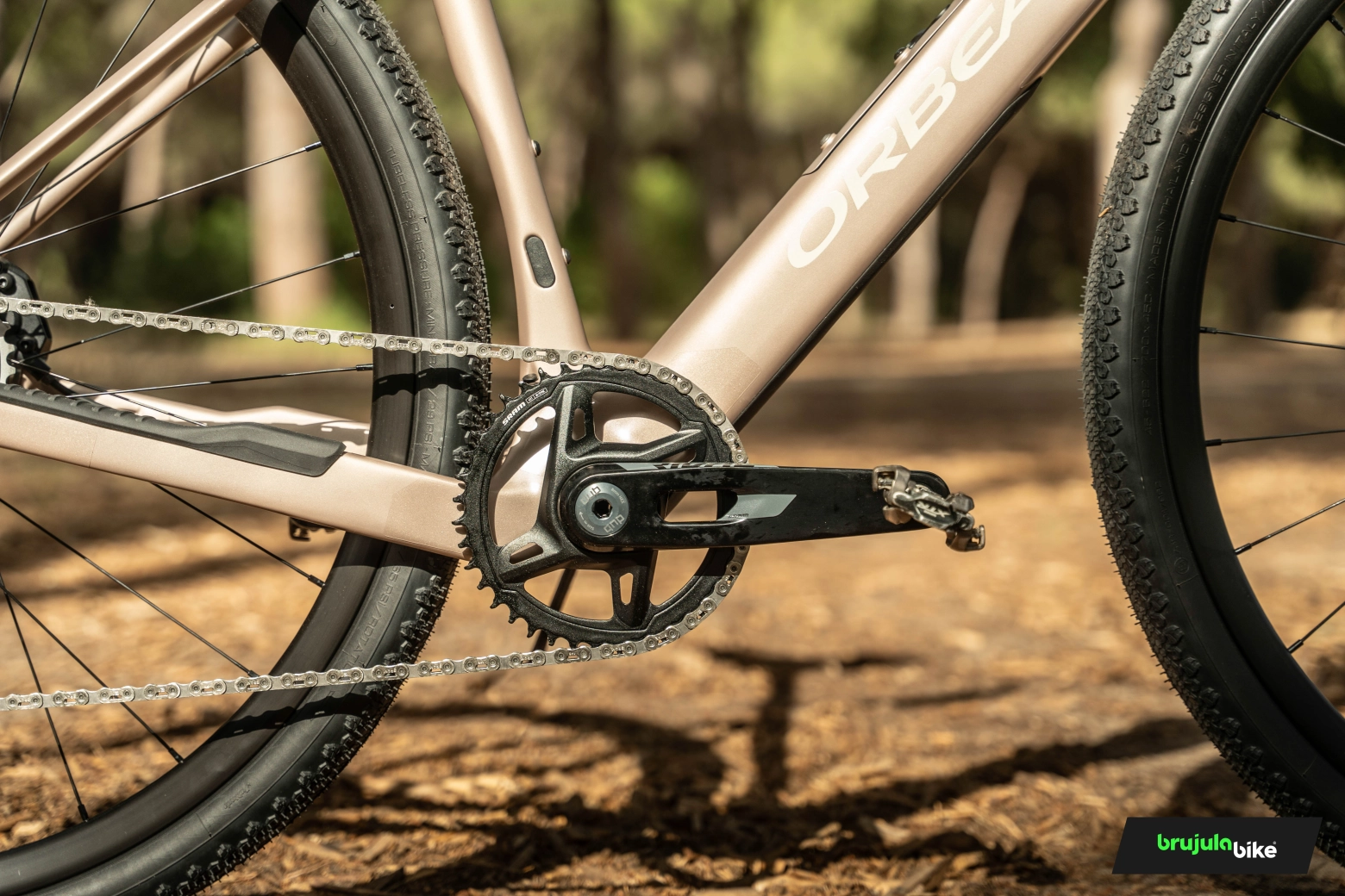 Probamos el SRAM Rival XPLR, el modelos 13v electrónico más asequible de la marca para gravel