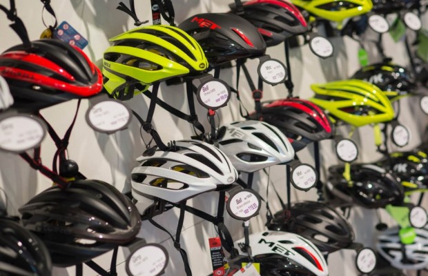 When do helmets have to be changed? Do they have an expiration date?