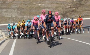 roglic-vuelta-espana-movistar/
