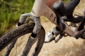 Canyon reinvents the Grizl with more capacity, more technology, and a dual personality