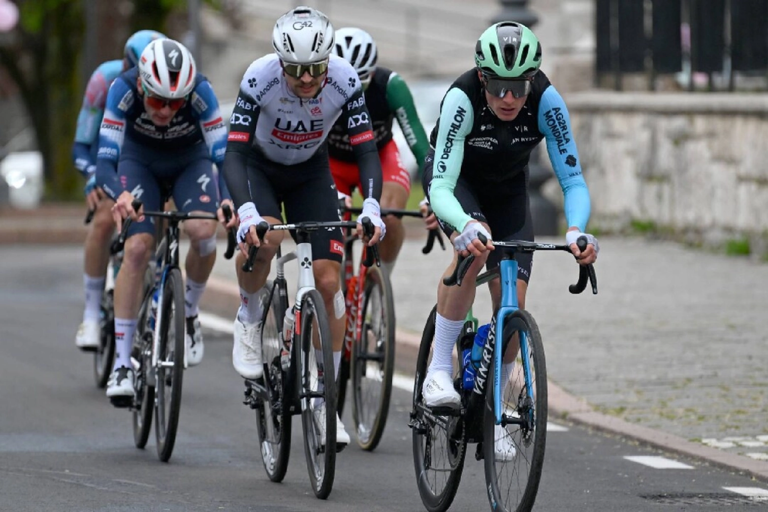 Leaders and favorites of each team for the Tour de France 2025