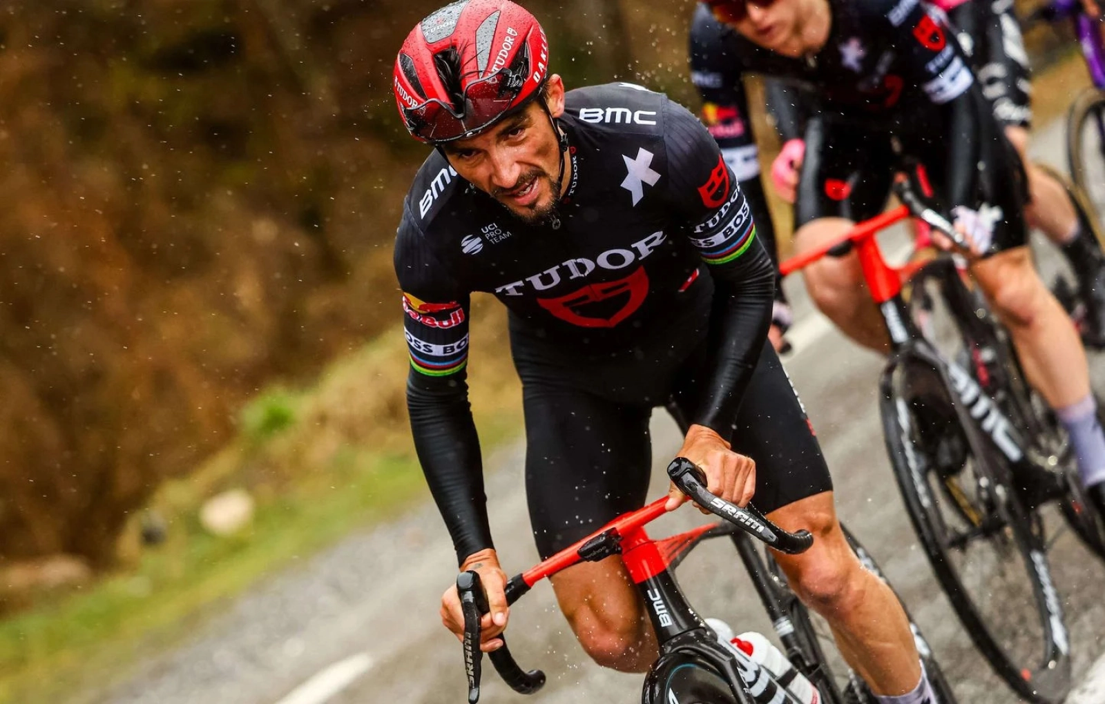 Leaders and favorites of each team for the Tour de France 2025