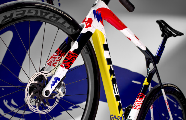 Une œuvre d'art expressionniste, c'est le design que portera le Lidl-Trek lors du Tour et sera disponible au public