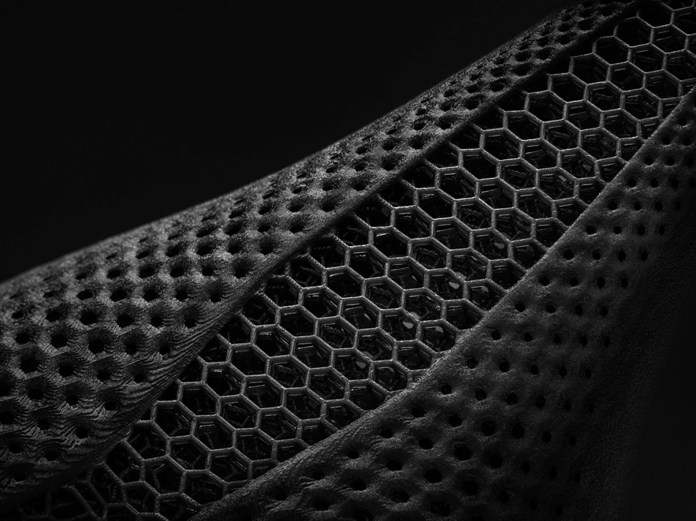 The saddle that changed the rules is now leveling up: new S-Works Power EVO Mirror