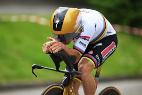 The change of Evenepoel is accelerating. INEOS or Red Bull?