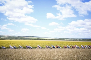 Tadej Pogacar adds his 100th victory in the fourth stage of the Tour de France 2025