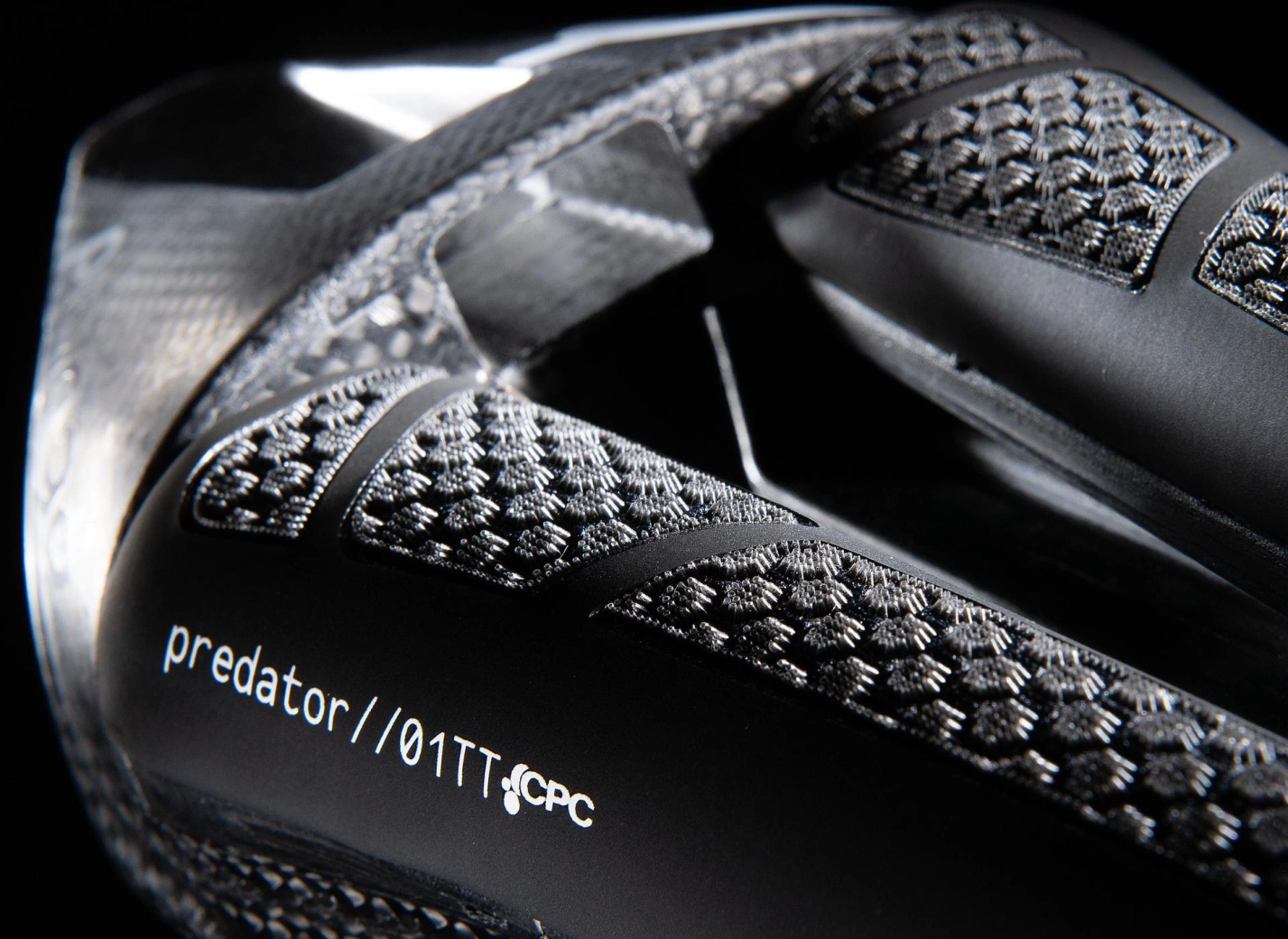 €1350 for a saddle? That's the new Prologo PREDATOR 01TT CPC chosen by Jonas Vingegaard