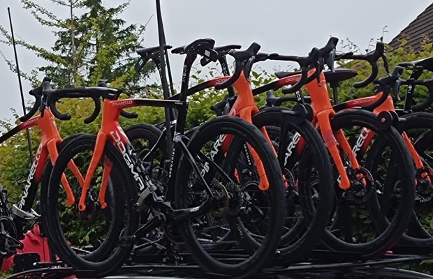 Pinarello could leave INEOS and the team still does not have a replacement brand