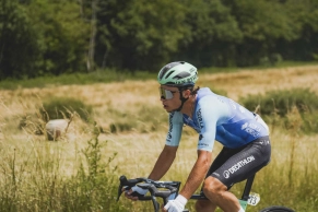 Who are the sponsors of the Tour de France teams and what do they do?