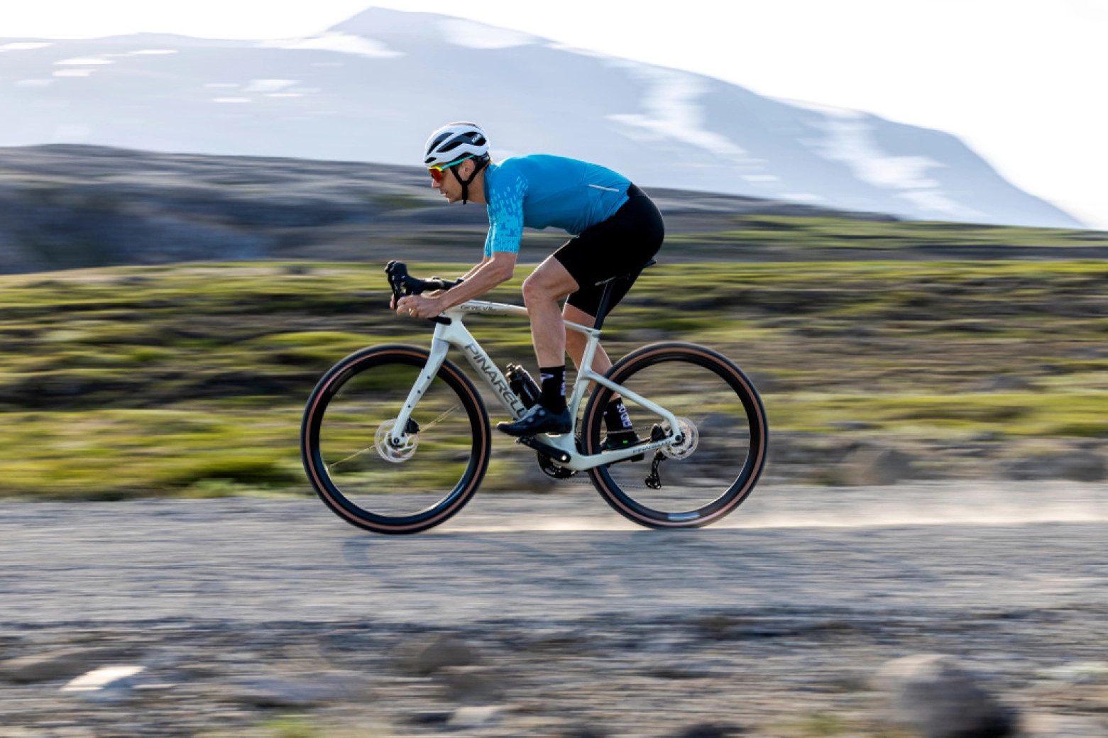 The new Pinarello Grevil F Series 2025 arrives to conquer the gravel