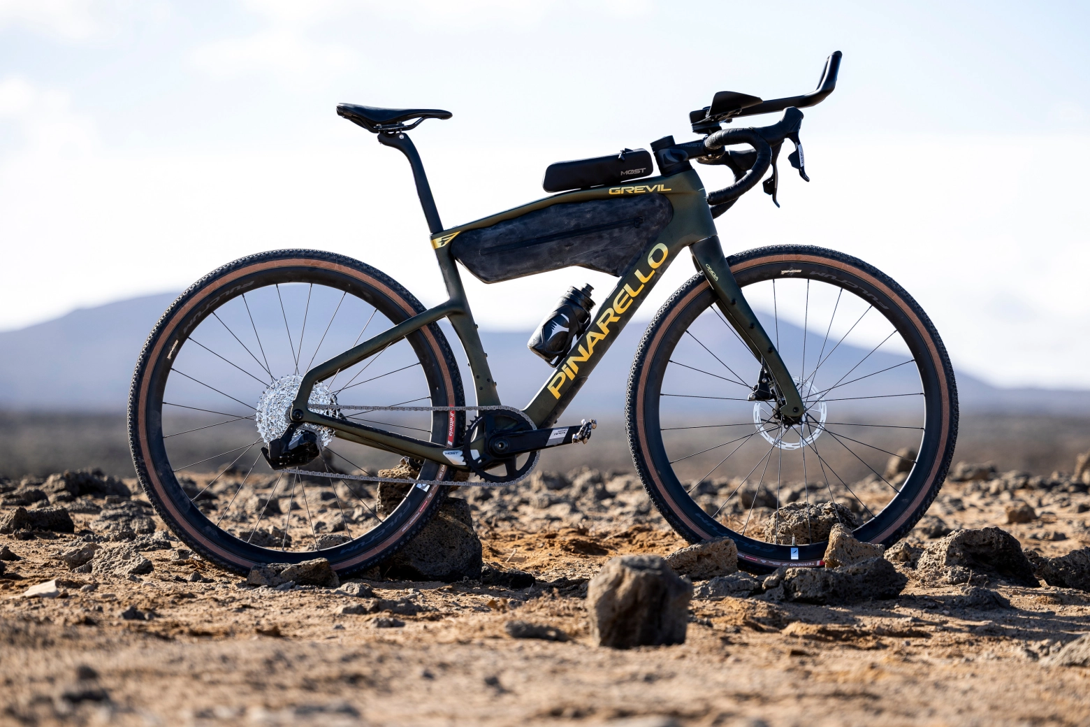 The new Pinarello Grevil F Series 2025 arrives to conquer the gravel