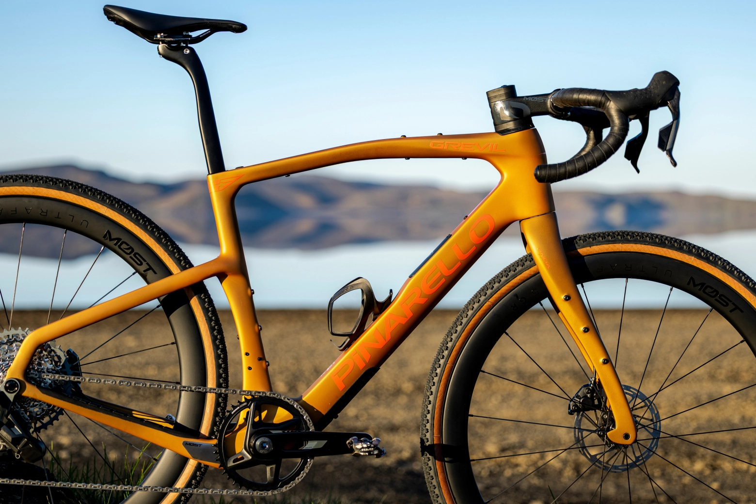 The new Pinarello Grevil F Series 2025 arrives to conquer the gravel