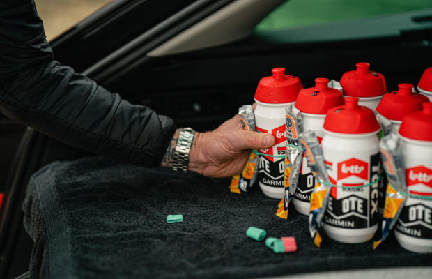 Cyclists no longer eat real food during races