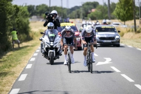Van der Poel almost achieves the feat in a stage won by Tim Merlier