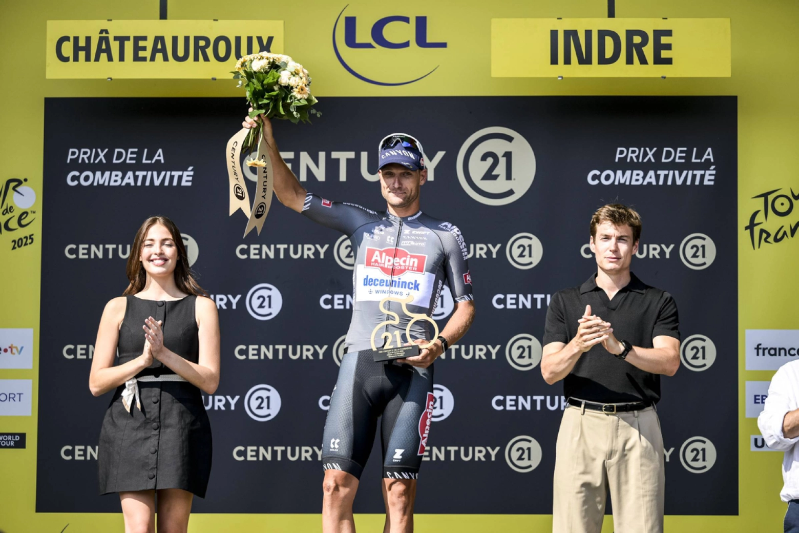 "I just smiled the first five kilometers": Van der Poel and Rickaert explain the breakaway that no one understood