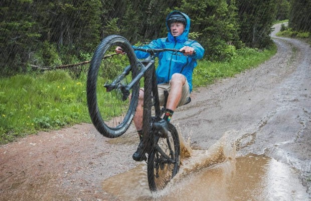 7 tips for cycling in the rain