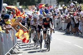 Pogacar beats Vingegaard by more than 2 minutes in the first big mountain stage of the Tour