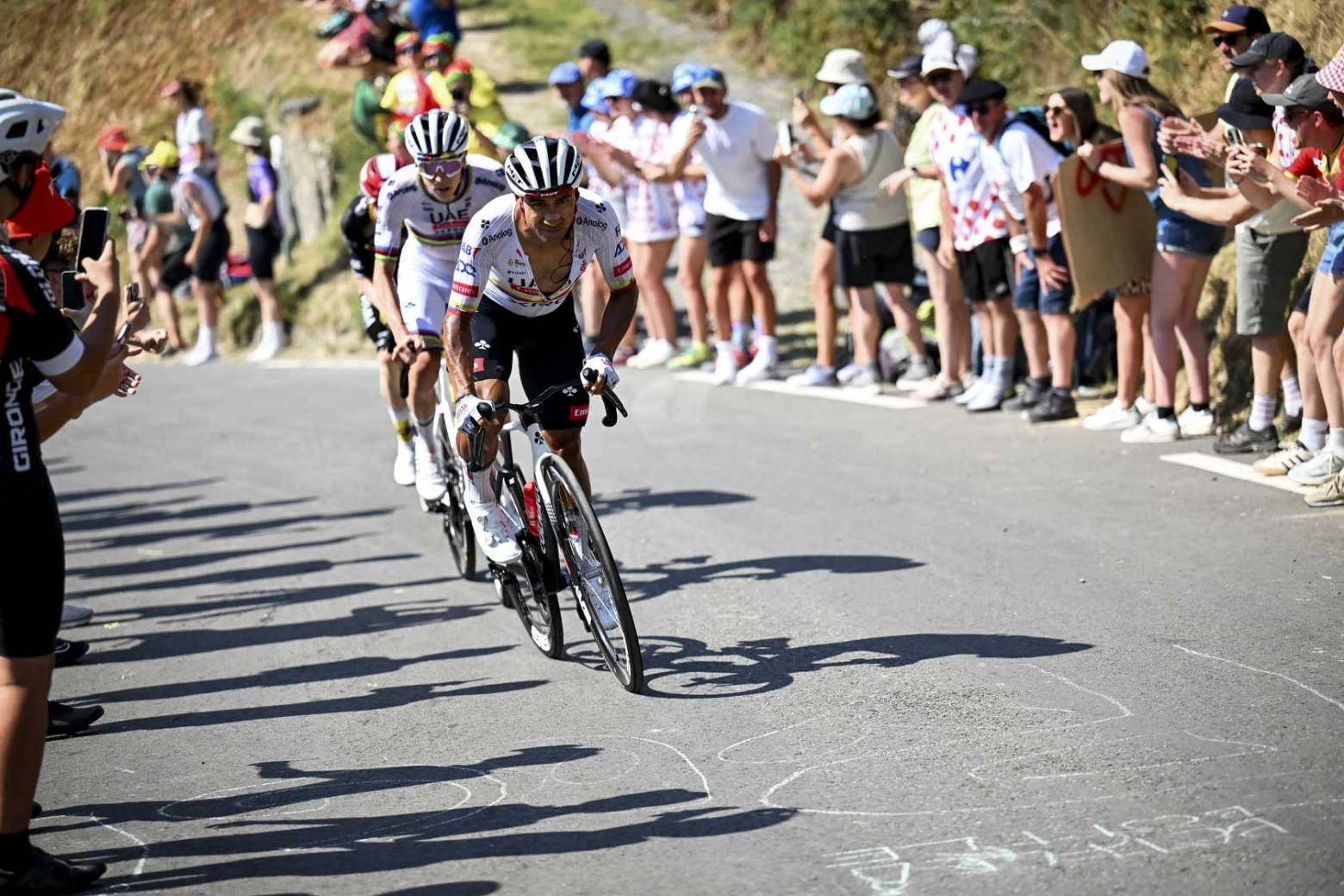 Pogacar beats Vingegaard by more than 2 minutes in the first big mountain stage of the Tour