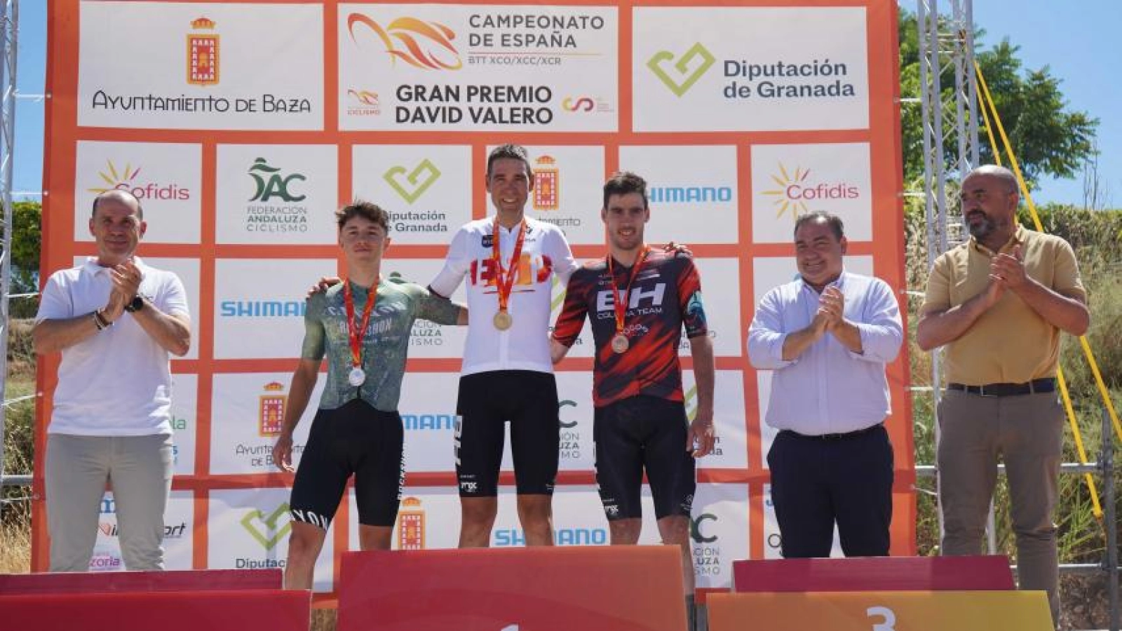 David Valero and Marta Cano are proclaimed champions of Spain in Short Track 2025