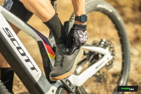 Go up, go down, walk and pedal: the Scott SHR-Alp EVO BOA does it all well