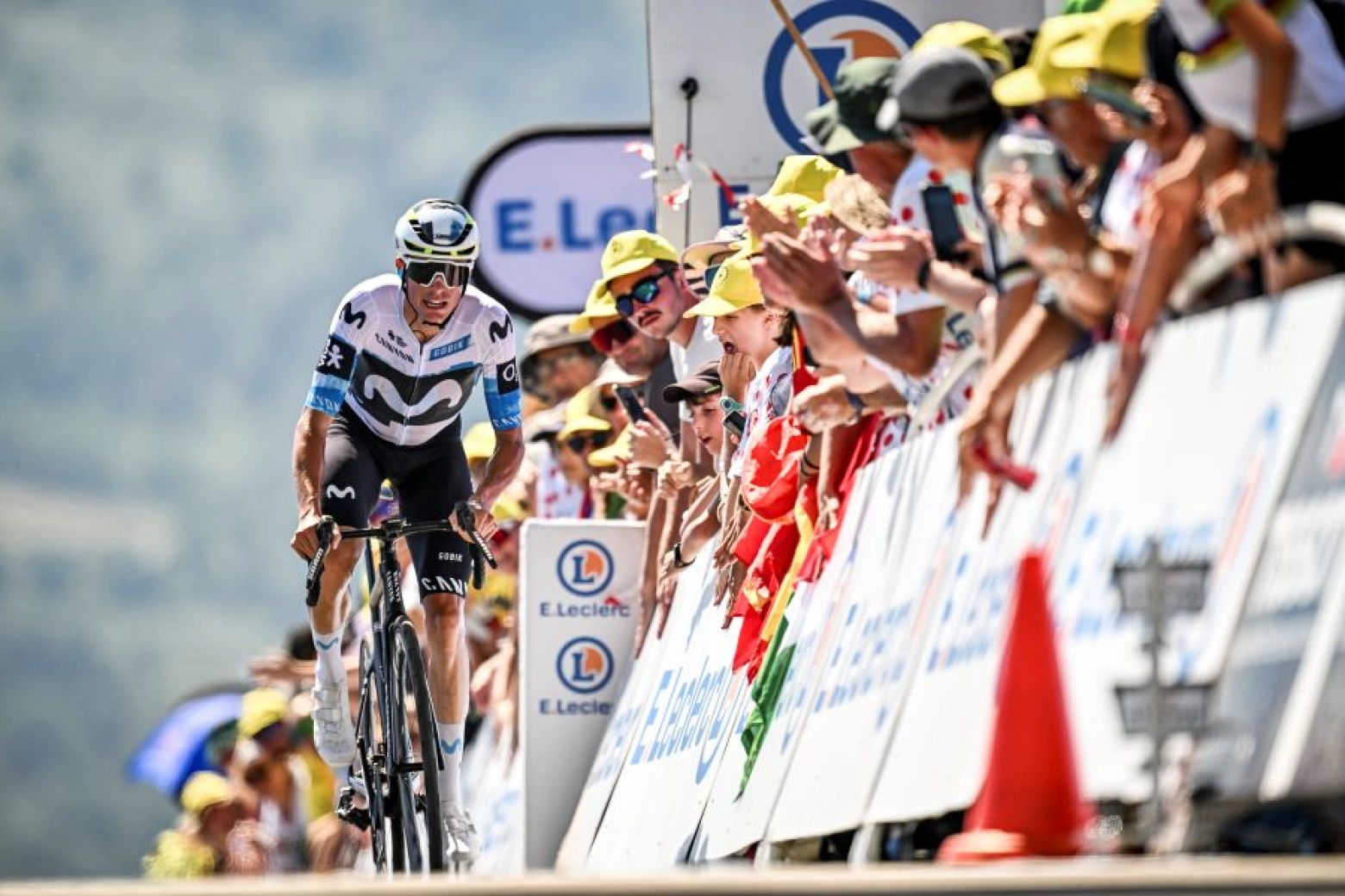 Valentin Paret-Paintre's triumph at the top of Mont Ventoux