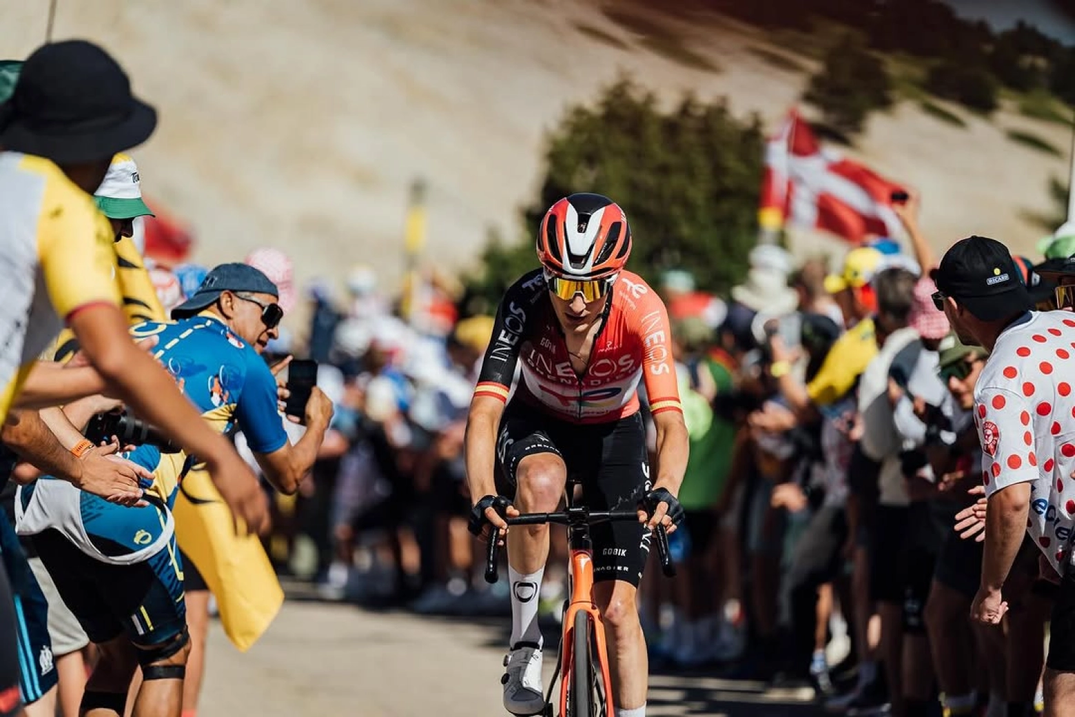 Carlos Rodríguez leaves the Tour de France due to a pelvic fracture