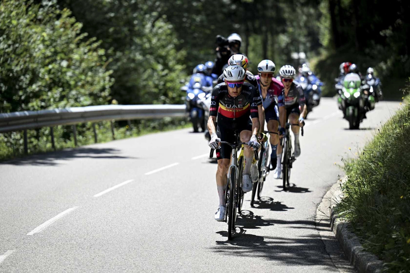Ben O'Connor wins an 18th stage of the Tour de France without the expected battle between the favorites